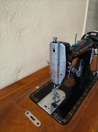 Máquina de coser SIGMA