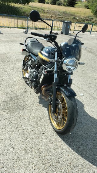 Kawasaki Z650RS (Oct 2024)•REBAJADA• Z650 RS