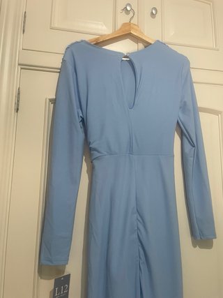 Vestido azul celeste drapeado