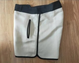 Shorts Mango crema