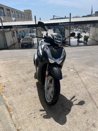 Honda SH 300i 2016 - 15.000 Km