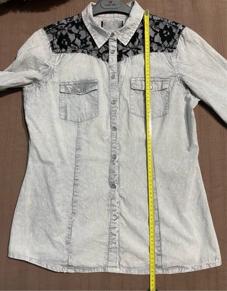 Blusa Laura Scott encaje Talla M
