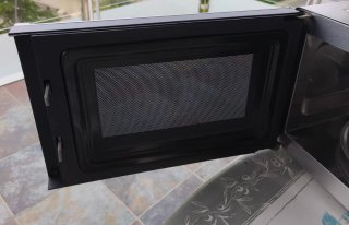 Microondas Haier plateado