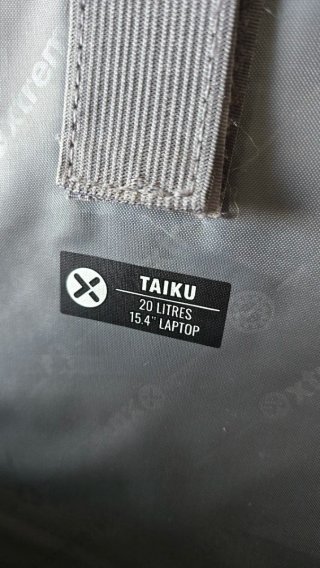 Mochila Xtrem Taiku 20L Negra Laptop 15.4