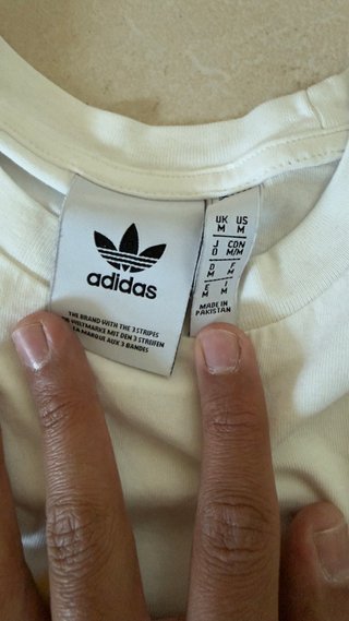 T-shirt Adidas bianca taglia M