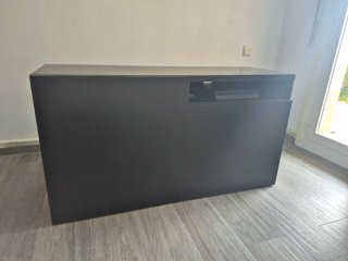 Mueble comedor marrón oscuro bien conservado