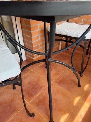 Mesa y 3 Sillas Mosaico Artesanal.