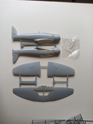 Maqueta Kitech Hawker Sea Fury 1:48