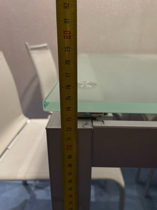 Mesa de cocina cristal y metal