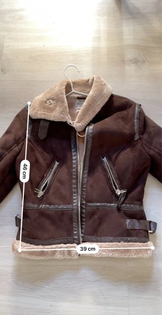 Chaqueta aviador marrón Bershka