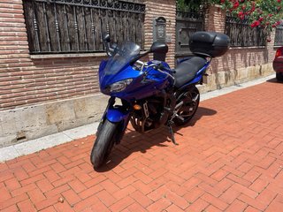 Yamaha FZ6 S2