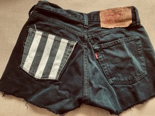 Shorts vaqueros negros Levi”S 501