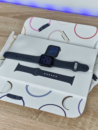 NUEVO Apple Watch SE 3 100%