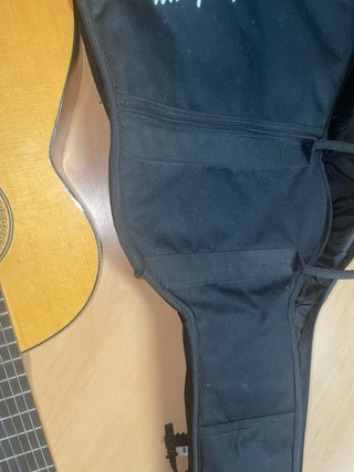 Guitarra Admira Paloma + funda y púa