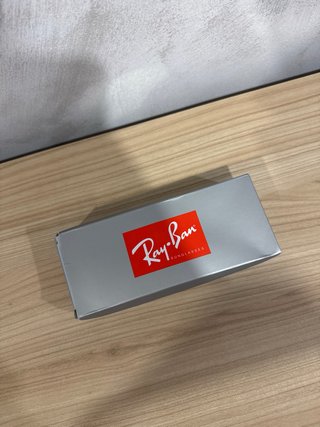 Gafas de Sol Ray-Ban Polarizadas Negras nuevas