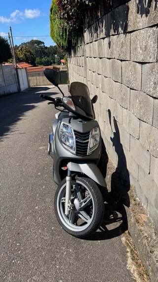 Scooter Malaguti Password 250 Solo 32.000km