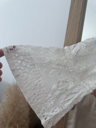 Blusa Oysho encaje blanco