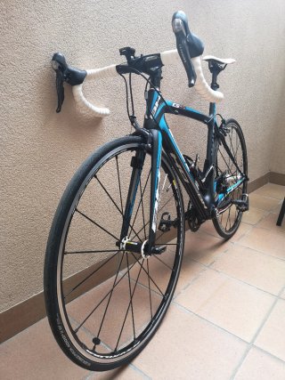 Bici carretera BH G5 carbono