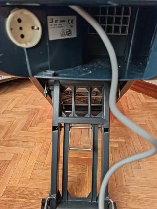 Tabla de planchar eléctrica