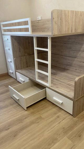 Litera madera y blanco con cajones