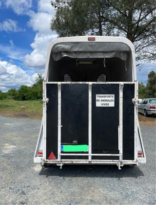 Remolque para caballos