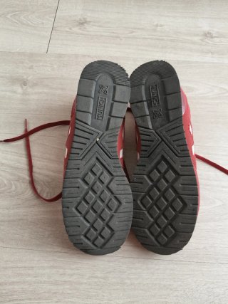 Zapatillas Munich Rojas Talla 41