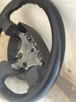 Volante Ford Fiesta MK5 Negro