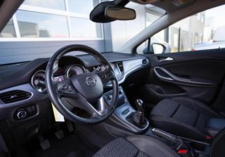 Opel Astra 2016