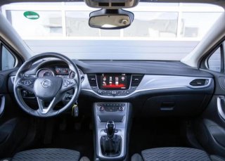 Opel Astra 2016