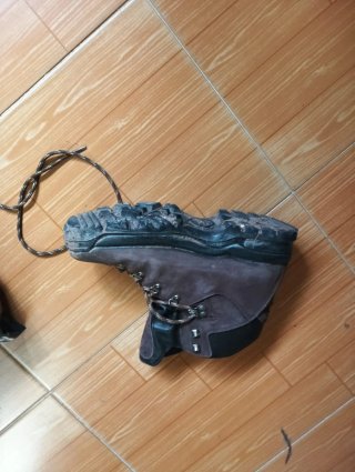 Botas de montaña Chiruca