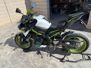 Kawasaki Z900