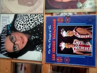 Lote Vinilos: Neil Diamond, Nana Mouskouri, Leonar