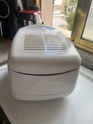 Freidora Eléctrica Blanca