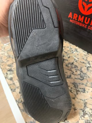 Botas de Moto Negras y Flúor