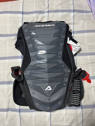 Botas Motocross o enduro y pechera acerbis