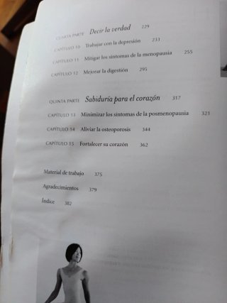 El libro del yoga y de la salud para la mujer G...