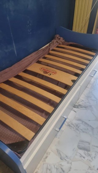 Letto singolo con cassettoni + rete a doghe