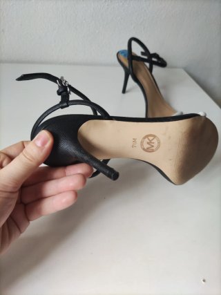 Tacones Michael Kors Talla 37.5