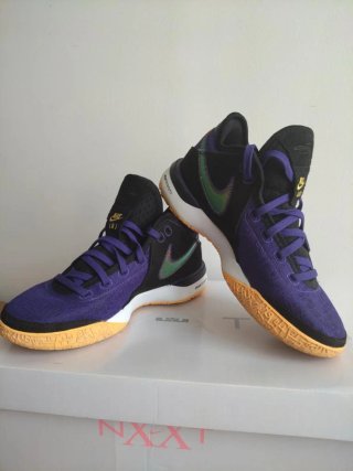 Zapatillas Baloncesto Nike LeBron XX "Lakers"