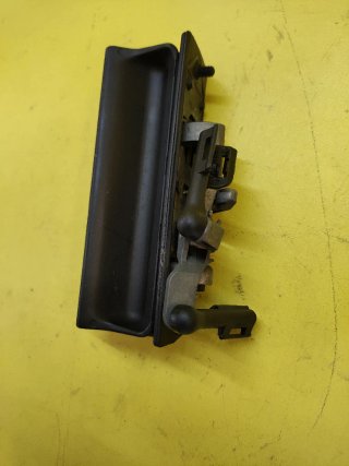 MANETA TIRADOR PUERTA MALETERO SEAT TOLEDO II