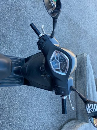 Piaggio Liberty Gris