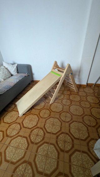 Triangolo di arrampicata Pikler con accessori