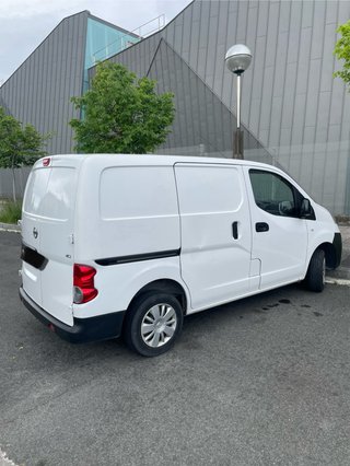 Nissan NV200 2015