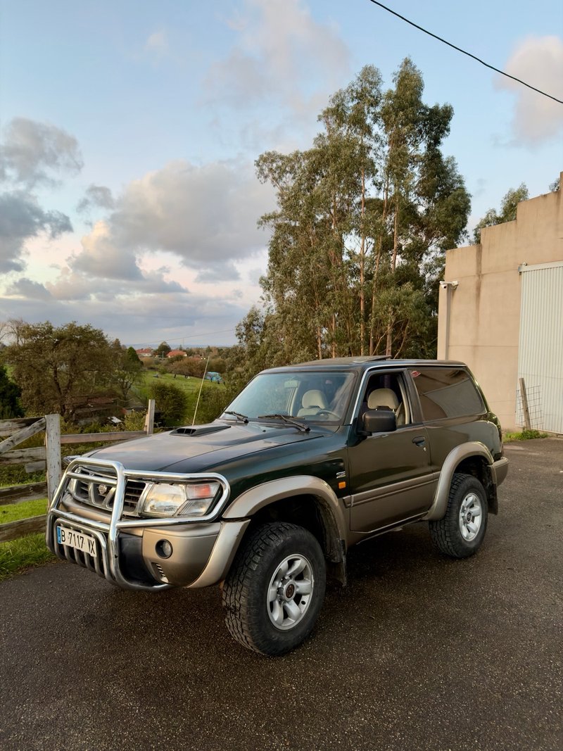 Nissan Patrol 2000 - foto 1
