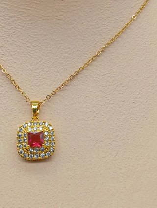 Collar Acero Bañado Oro 18k con Piedra Roja