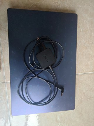 Portátil Asus Negro