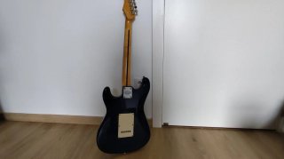 Ampli AXL-30WEA + Guitarra Eléctrica Stagg