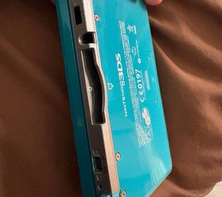 Nintendo 3DS, DS y Game Boy SP Roja