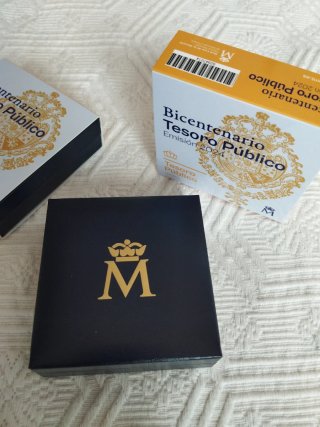 Estuche Bicentenario Tesoro Público 2024