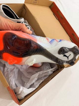 Botas Futbol PUMA FUTURE 8 FG Talla 42.5